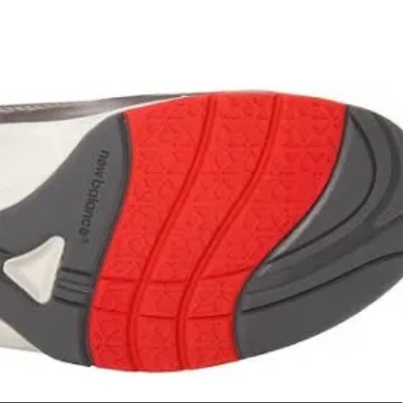 Beautiful Leather New Balance - Picture 10 of 14